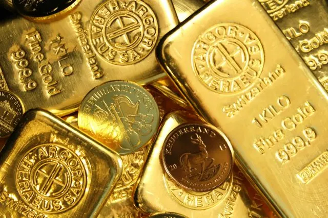Bitcoin, copper, stocks, yields all fall; gold rises