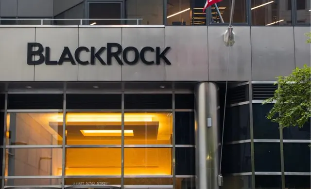 Bitcoin ETFs just saw their biggest day in a month thanks entirely to BlackRock