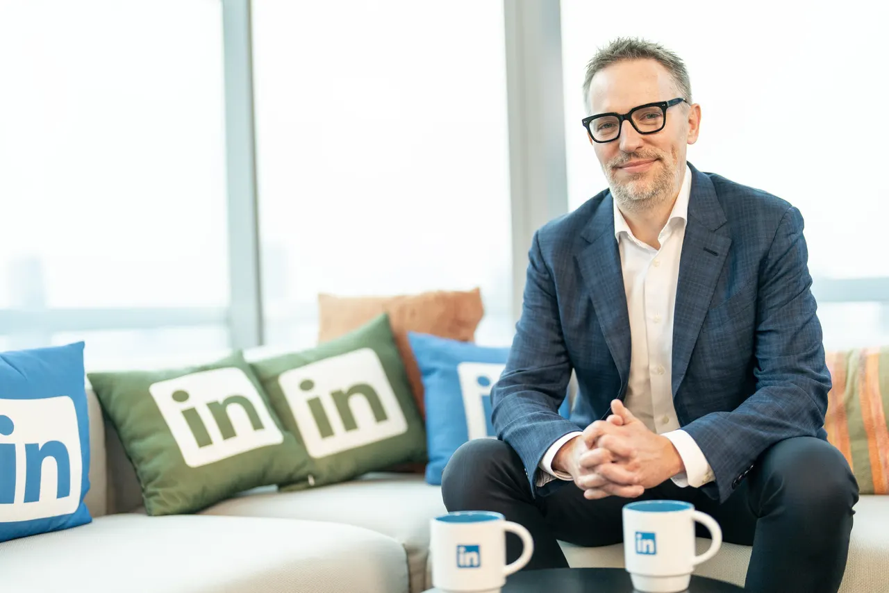 Microsoft’s Office and Teams chief is leaving