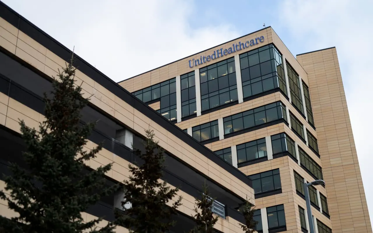 UnitedHealth keeps medical costs under control — and raises its outlook again
