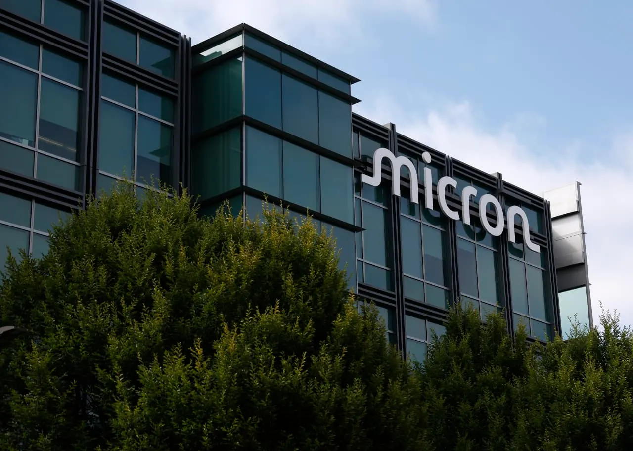 Two big reasons Micron and other chip stocks are falling on Thursday