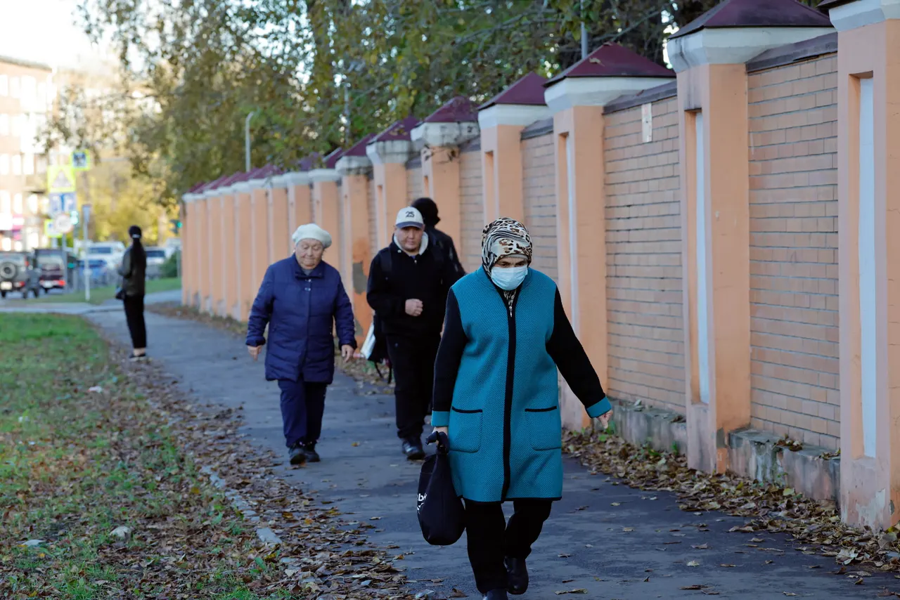 Did Russia play by the rules in reporting lab worker's death?