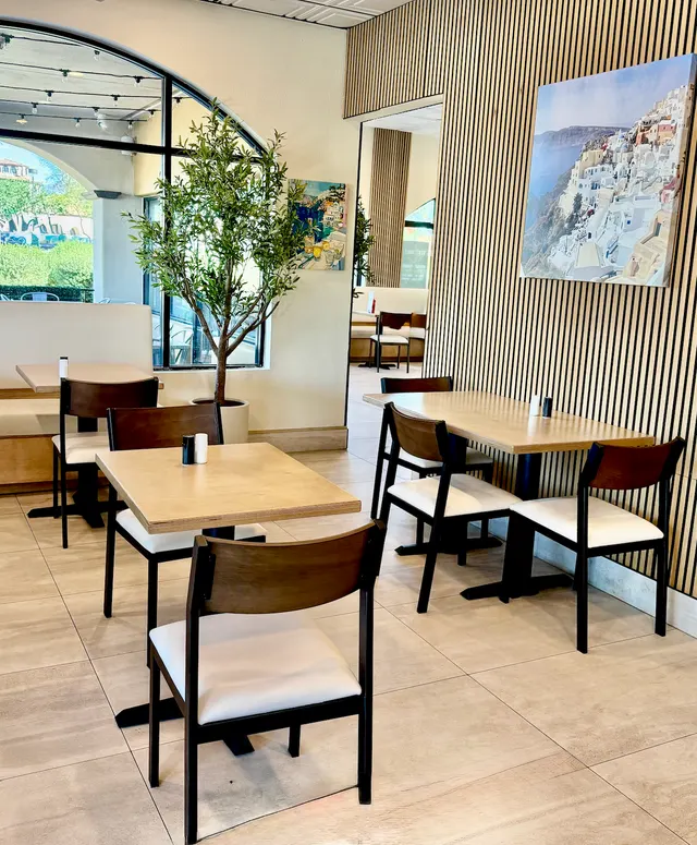Now Accepting Bitcoin: Gyros, Cocas, and 219 Arizona Bitcoin Merchants