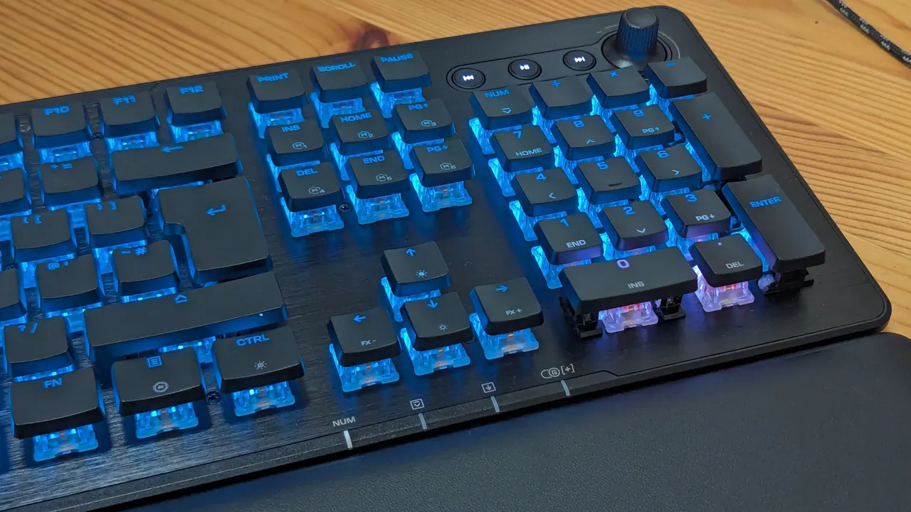 Turtle Beach Vulcan II XP Review: Clicky Compromise