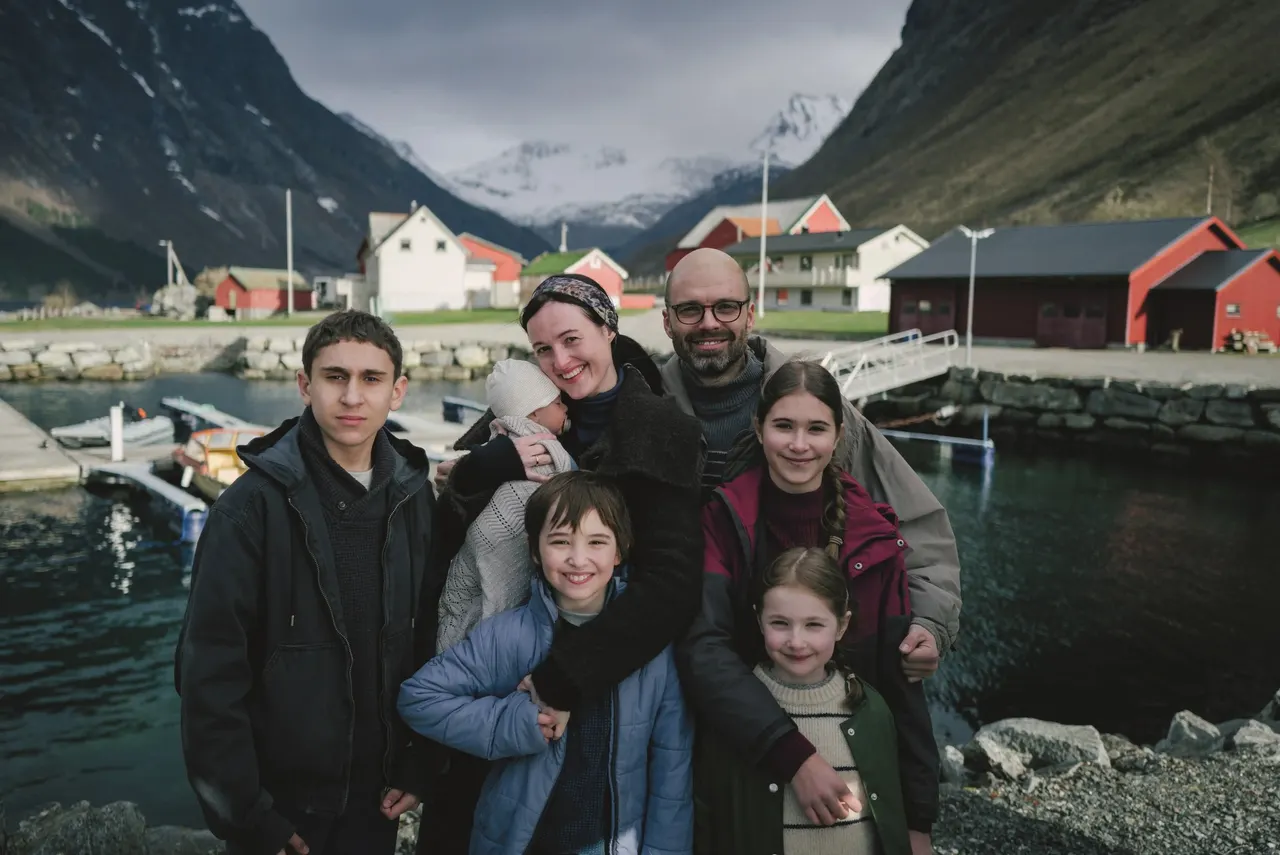 The director of Fjord takes the ‘risky position’ of moderator
